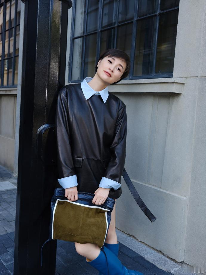 53岁吴越终于剪了新发型，与她的气质太绝配！不是那种烂大街的网红短发，而是连发型