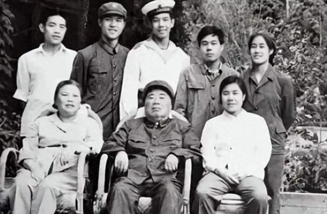 83年朱德元帅的孙子被判死刑，当时他才满26岁，为何没网开一面？1983年9月
