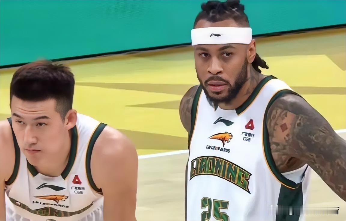 不是威尔斯，不是王岚嵚，他才是辽篮客场大比分战胜江苏队的首要功臣。cba联赛第