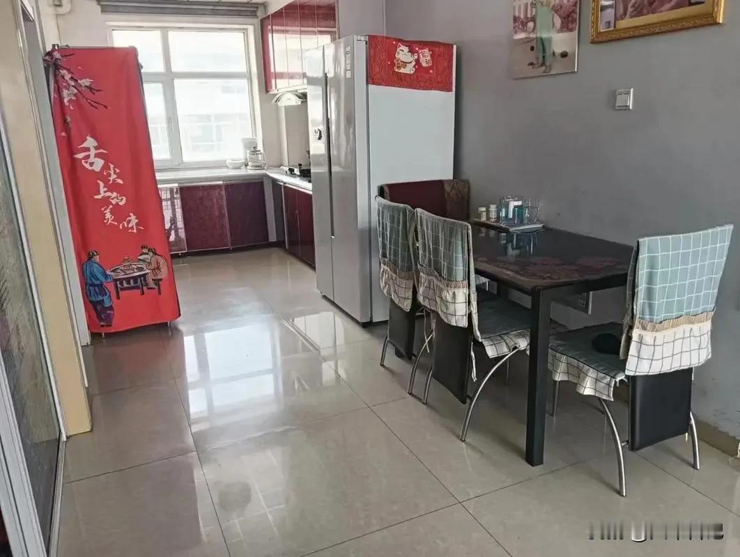 买房后肠子都悔青了，这冤谁能懂！买房人真的太难了，掏心掏肺凑出30万首付，