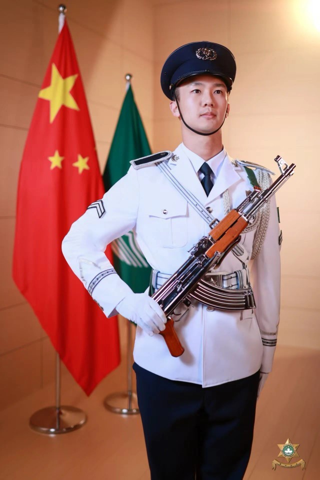 澳门治安警察局仪仗队的新装备​​​