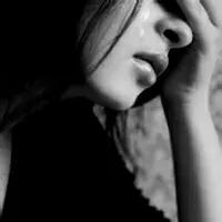 失恋无疑是痛苦的，即使下一个遇到各方面条件更好的，也很难走出“困境”，以致影响这