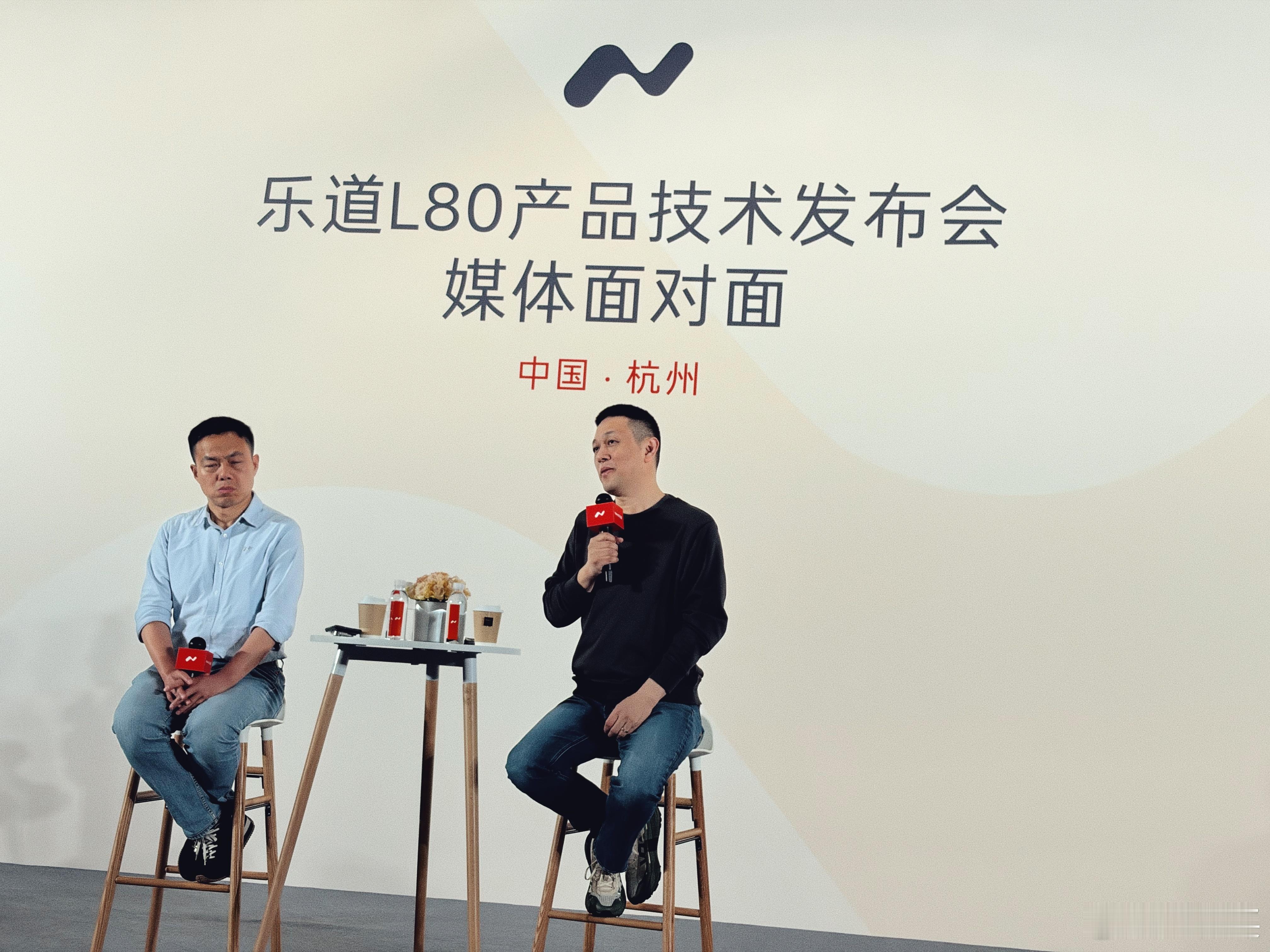 提问：能否用蔚来的方式，描述下乐道L80昨天的订单。：按照同时期相比，L80比去