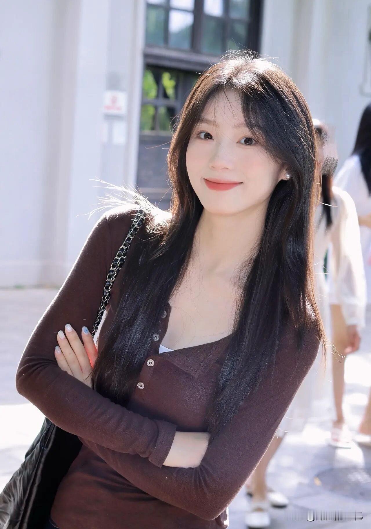 相遇像一句暗号，听见的人就知道：继续撑下去[比心][比心][比心]再远也总会见