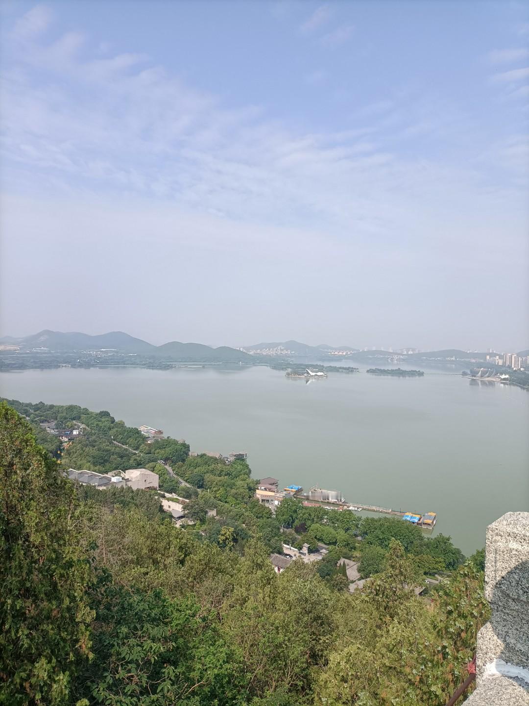 华而不实的阳处父春秋时期晋国大夫阳处父从外地回来经过宁邑，住在一家客栈里。