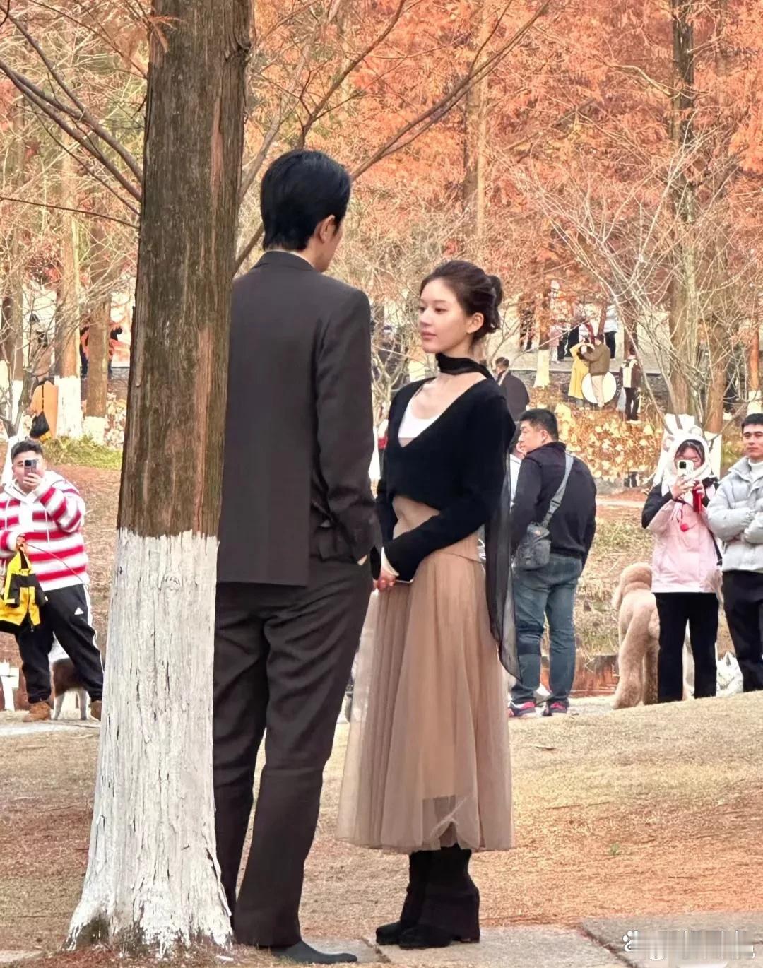 赵露思这个高跟鞋……这男生是有多高啊！