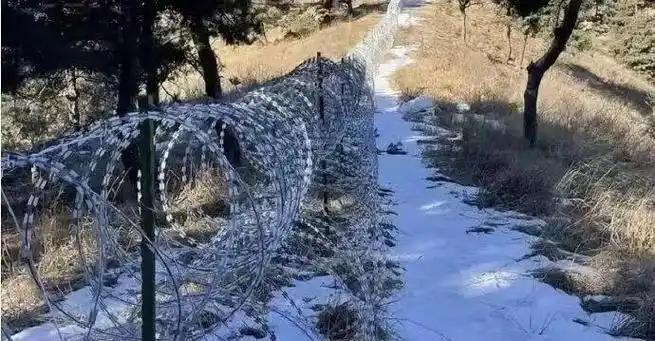 为什么现在的景区年轻人越来越少了？看看最近文旅圈出的两件魔幻事儿就懂了。 一