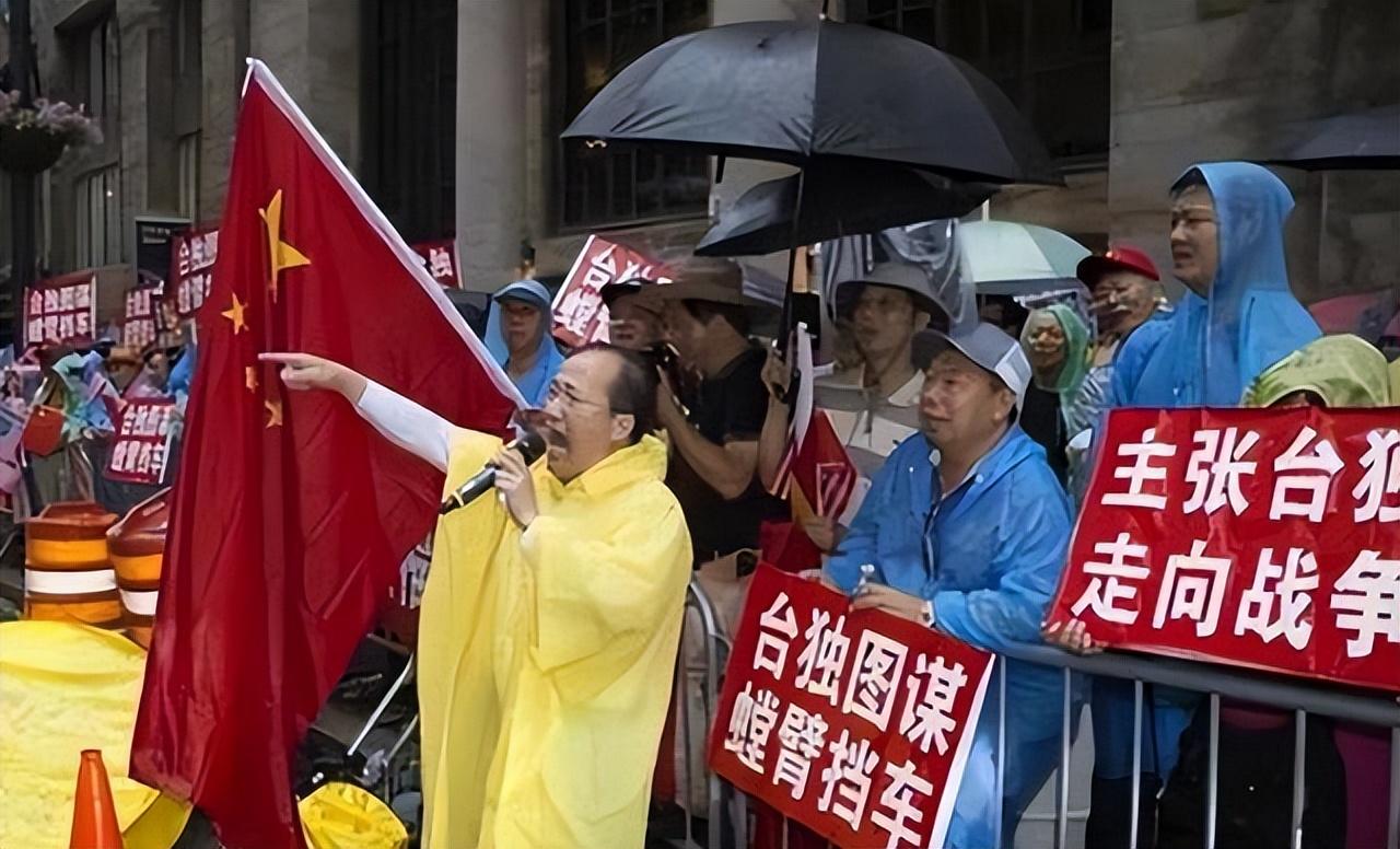台湾回归或许还有一种新方案，如果国民党能按宪法规定宣布统一，解放军说不定能用