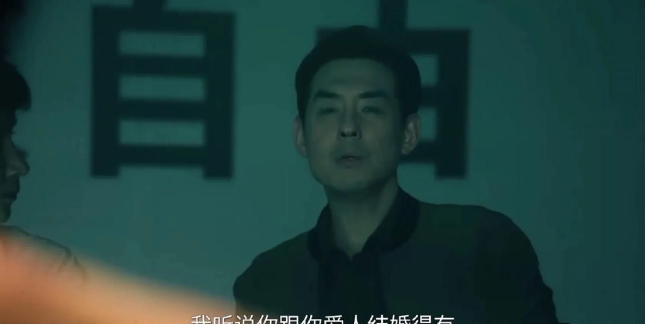 《扫毒风暴》罗炳章哭了！警察不管用什么方法都没有办法撬开他的嘴，不肯交代自己的