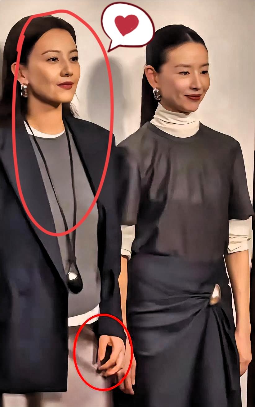 难怪大家说，高圆圆是一个人的美女！​单独看高圆圆时，五官精致还自带温柔气！可一