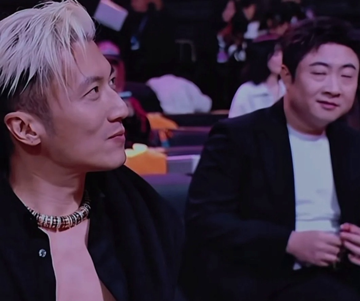 当盛装打扮的你在饭局见到了真正的帅哥！乔杉演我！