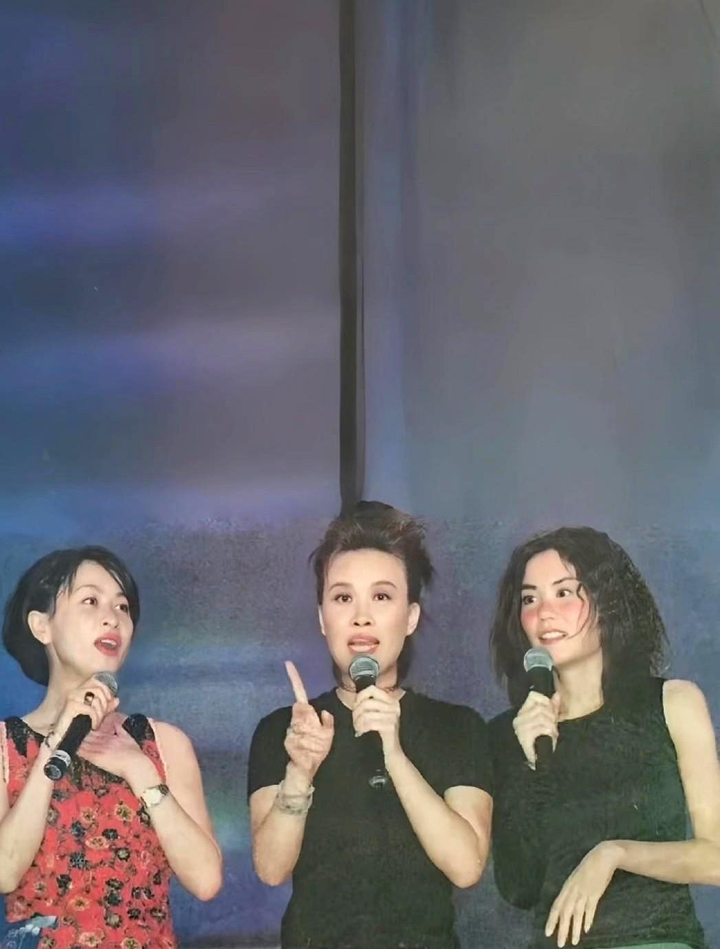 刘嘉玲一句话，全场静了三秒。谢霆锋三个字，像颗石头砸进湖心。张柏芝低头笑，那