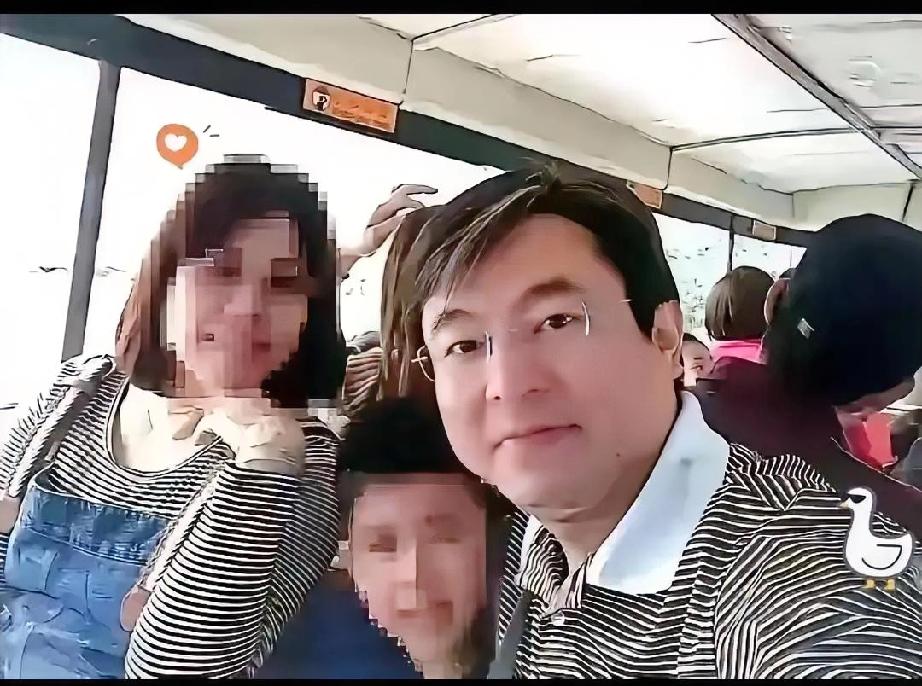 悄无声息举家迁居大陆。这件事没有任何公开消息，全程安安静静，消息传开后，台湾当