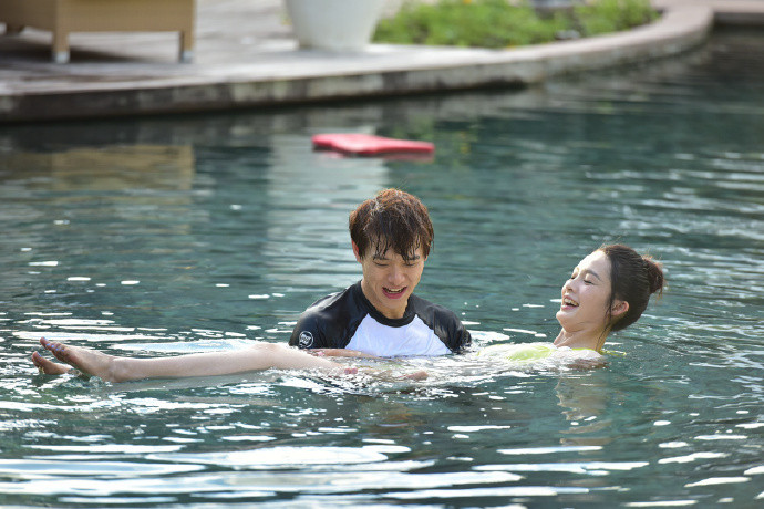 你敢信这么大尺度的恋综还是上星播出的吗