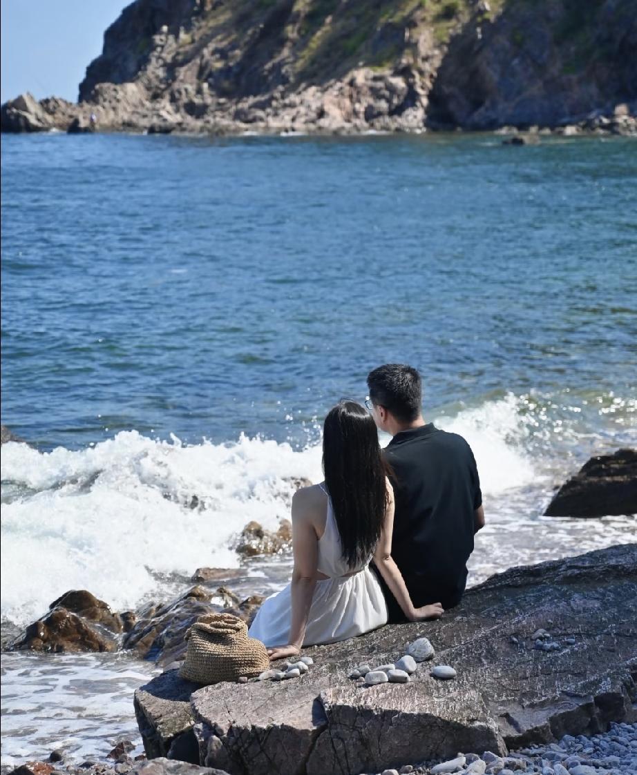 婚检就像一个定时炸弹。一个同事的儿子刚刚结婚三个月，儿媳妇一开始稍微有点腹痛