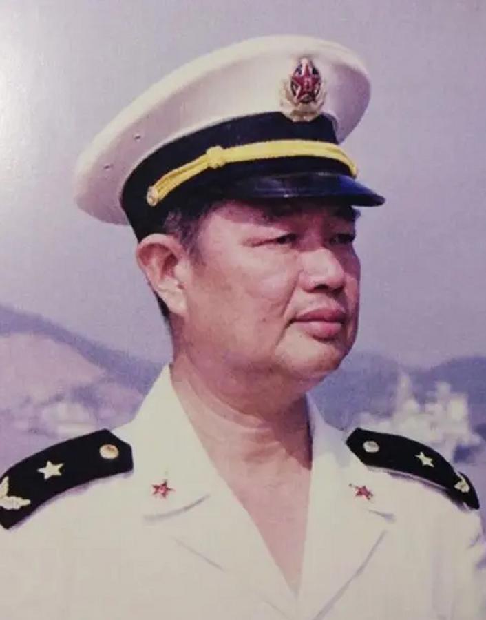 中国人不敢打仗，多亏了陈伟文将军陈伟文，1937年出生于广东台山，童年靠喂猪放