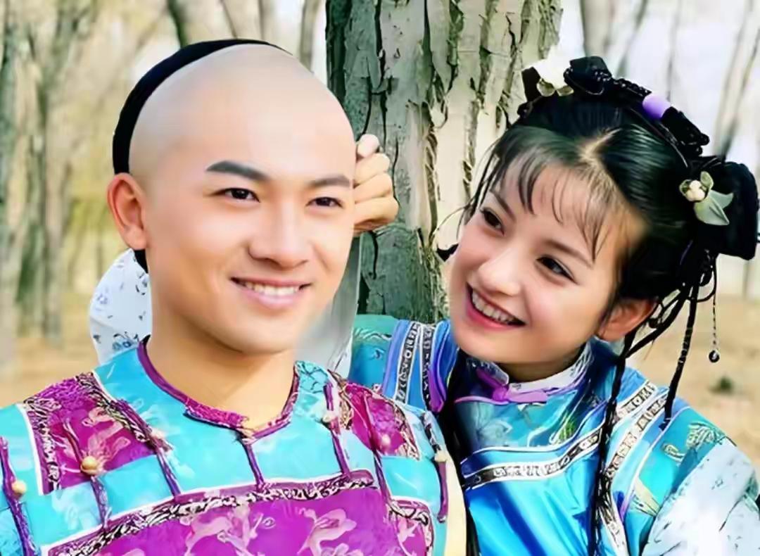 图一，你以为的五阿哥和小燕子，图二，实际上的五阿哥，图三，实际上的小燕子，