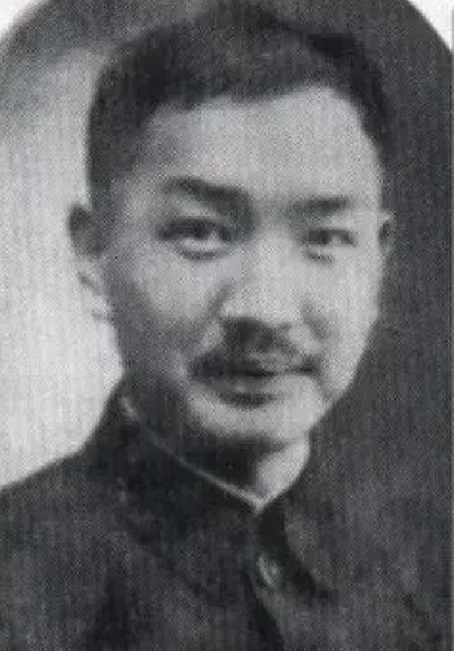 戴季陶不光和日本女护士重金松子生下了蒋纬国，他连原配的外甥女赵文淑都没放过，这个