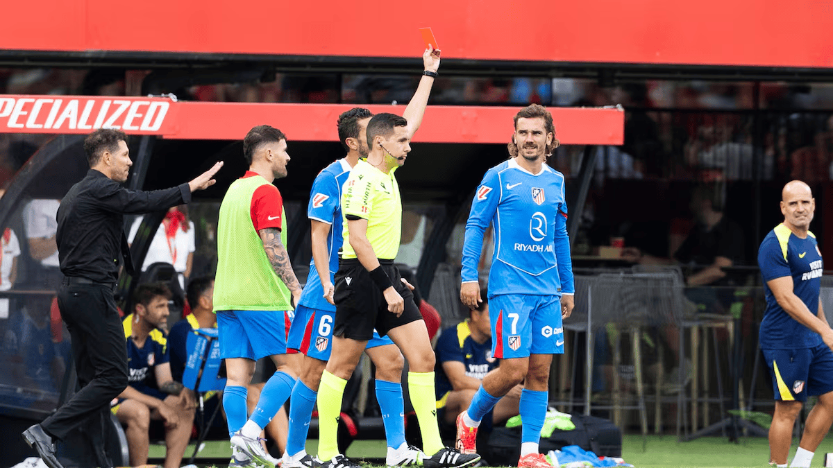 马卡统计: 马竞近两年联赛对手无人染红, 自己则有9人被罚下