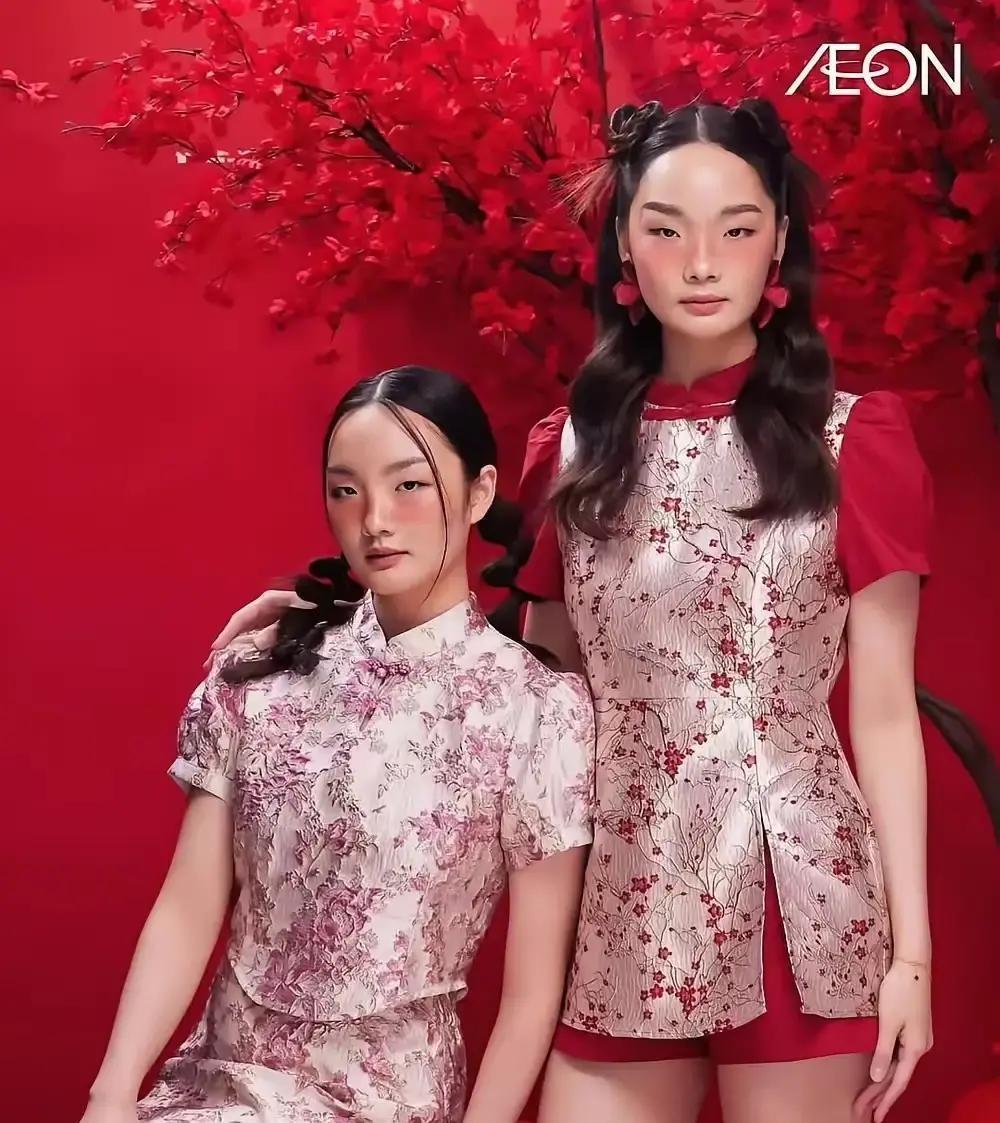 我真的是服了，看到永旺的马年宣传海报，我就知道摄影师肯定是西方人永旺马年宣传