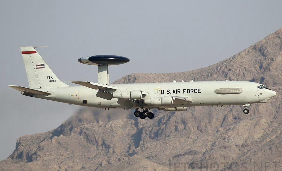 此为E-3遗像，音容宛在，看到没有修复的风险，我就放心了。[doge]​