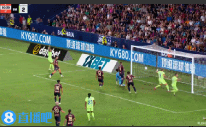 巴塞罗那3-2莱万特，张璐赛后点评，说的都是实在话！1.亚马儿去年到今年，多次