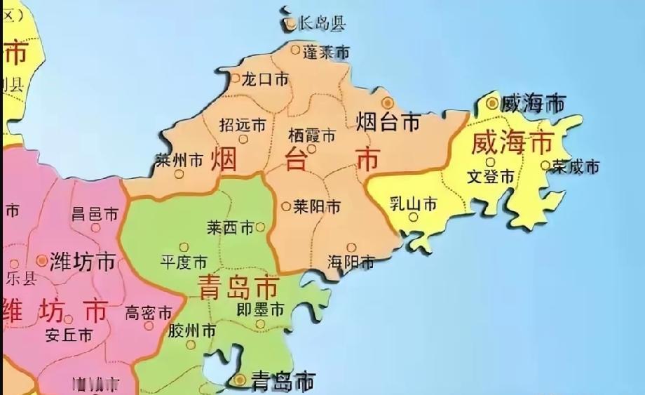 烟台市的地形图挺有趣，像一棵大树，更像是一颗大大的蘑菇，烟台正好隔开了青岛市和威