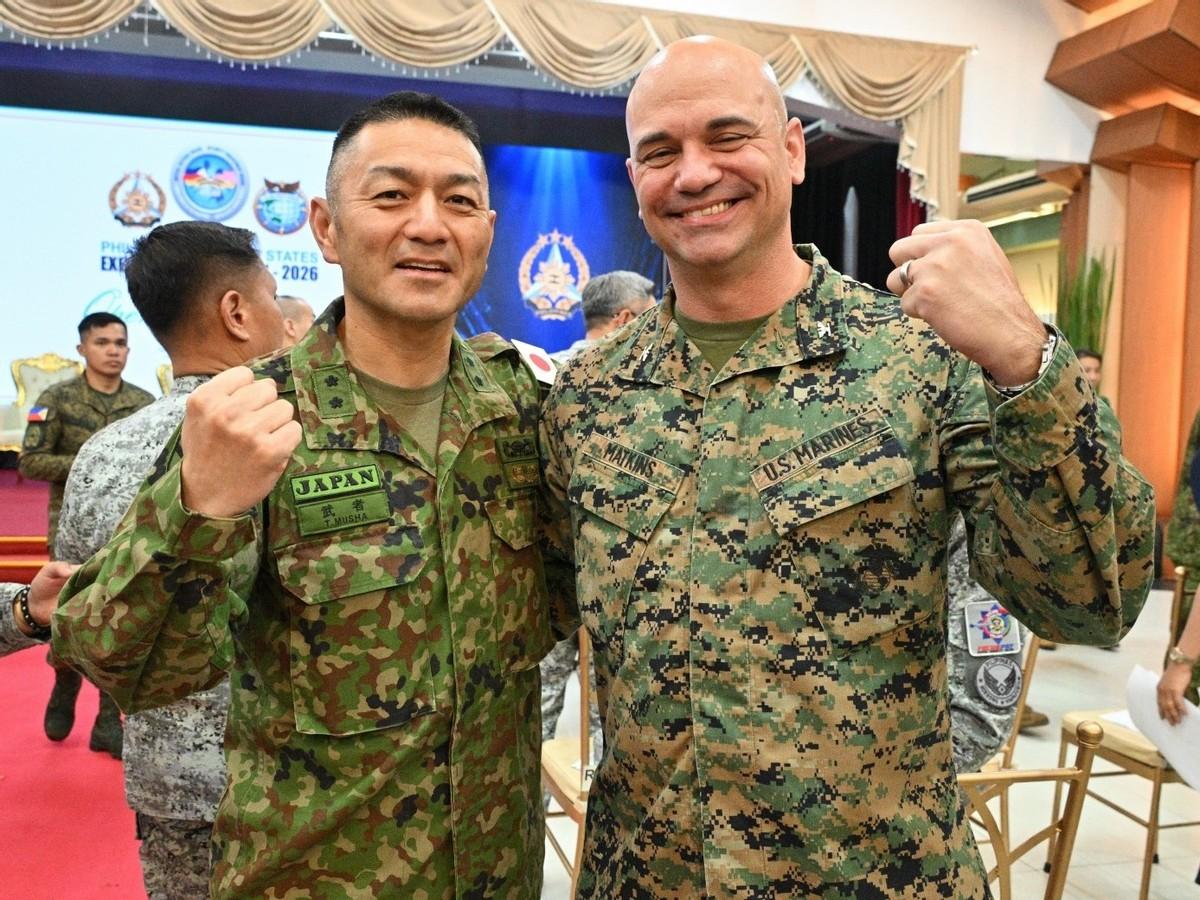 2026年南海局势骤然升温，一场名为“肩并肩2026”的多国联合军演，将黄岩岛推