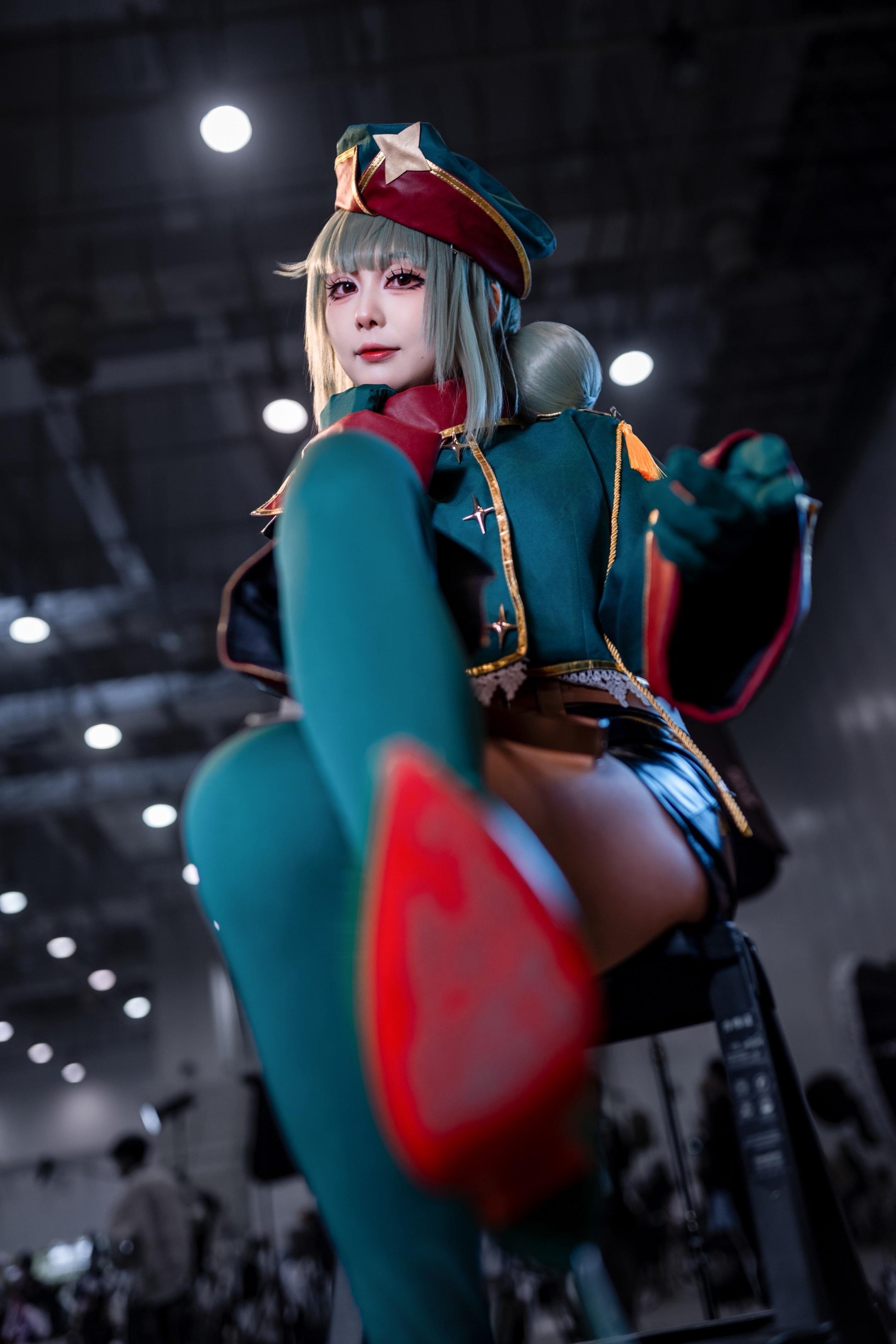 一起打败魔法少女吧。📷