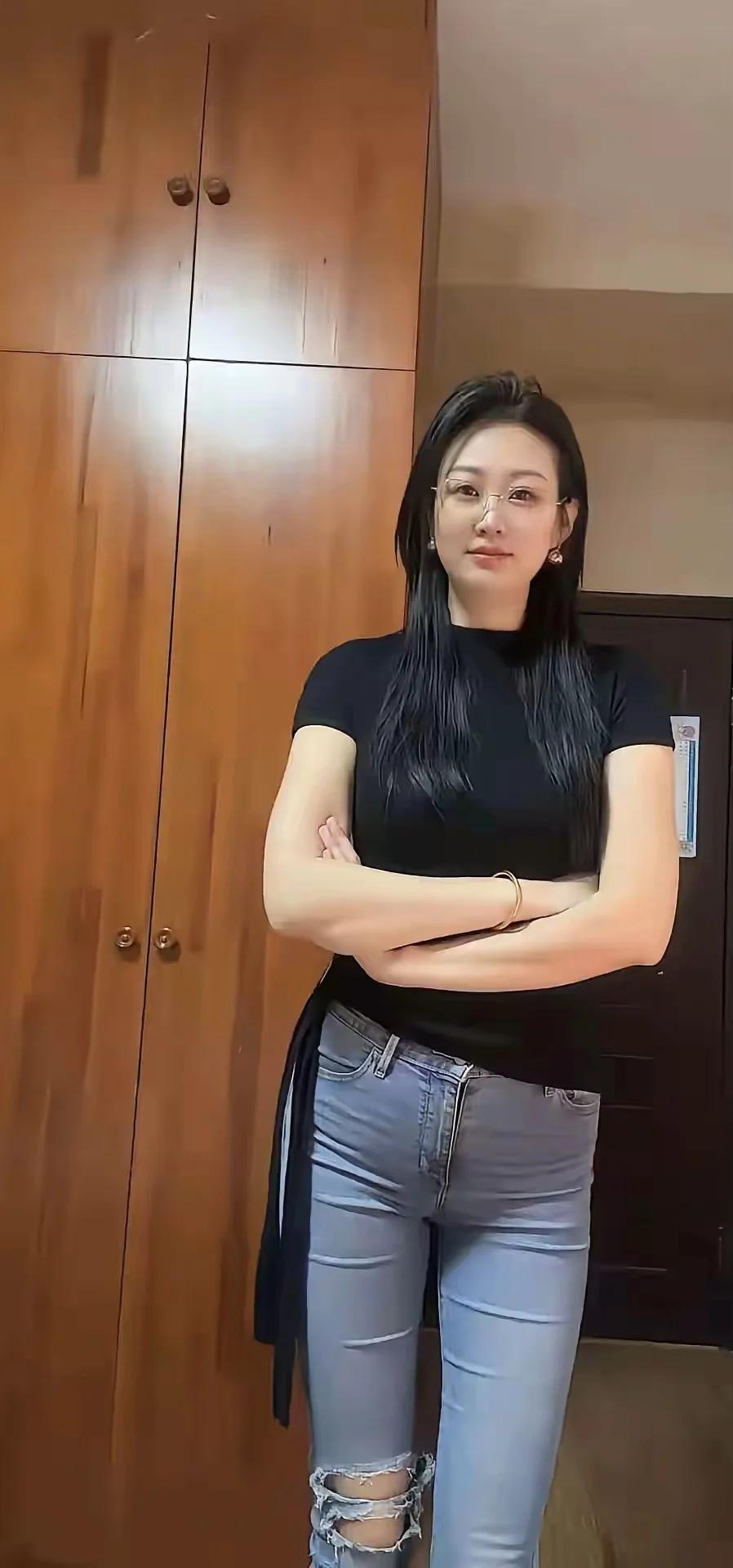 生活中有很多东西可以争取但拥有一个有情有义的爱人则需要一些运气