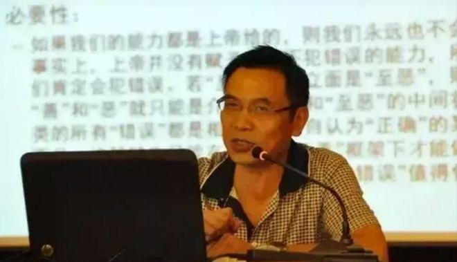 “中医不灭，天理难容？”一个中国人，一个知名大学教授，为什么会公开反对中医？