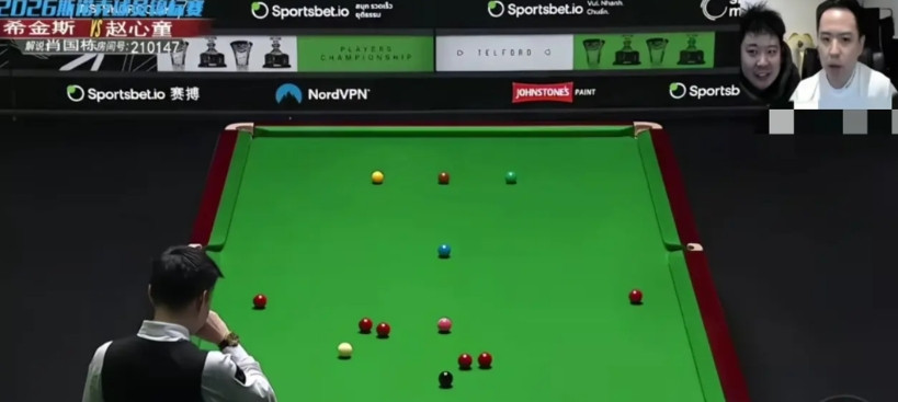 肖国栋和张安达全程直播了赵心童的决赛，两人的对话也让球迷津津乐道。肖：这过年