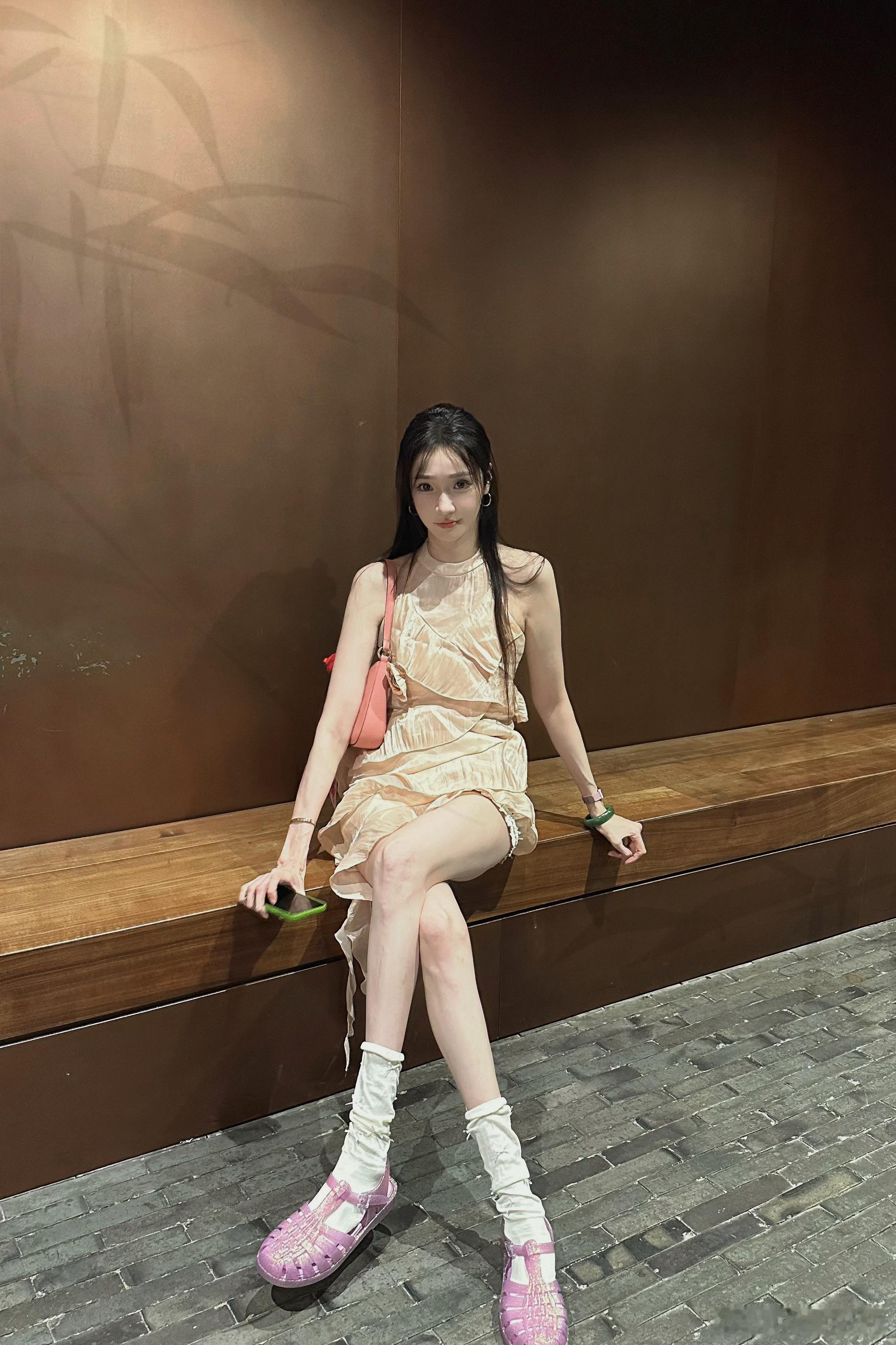 哎呀多好看的鞋呀[doge][doge][doge]​​​