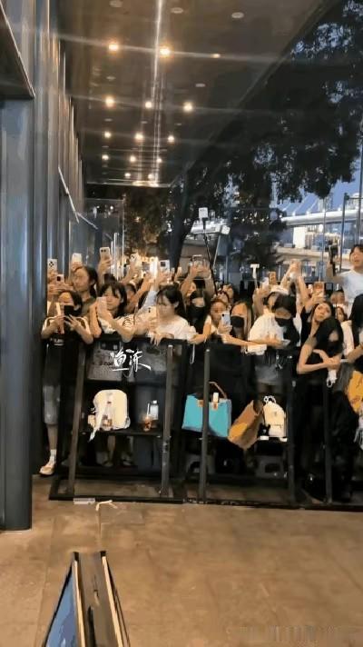 居然是个小p孩，还以为谁呢！