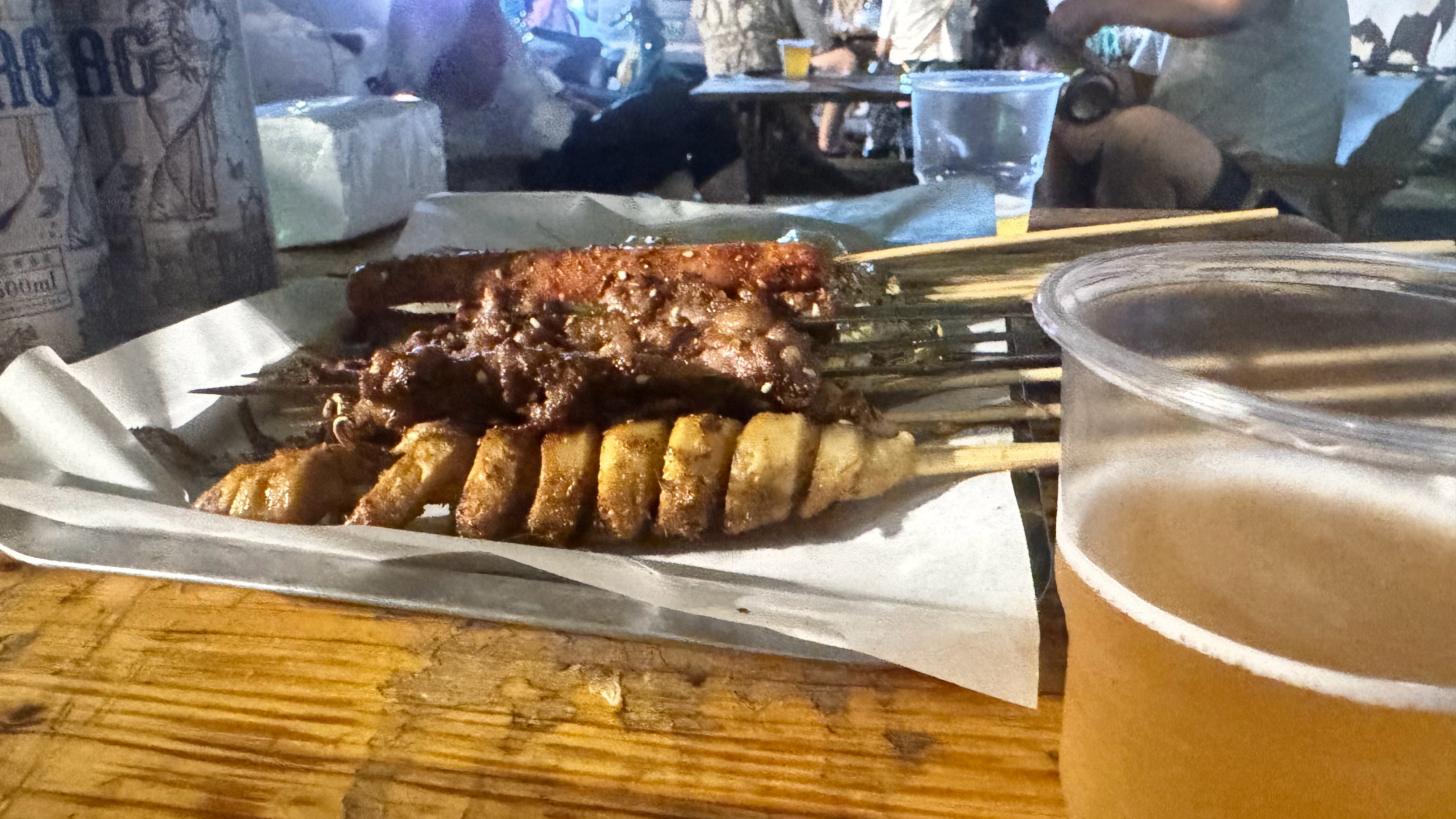夜生活才刚刚开始🍻