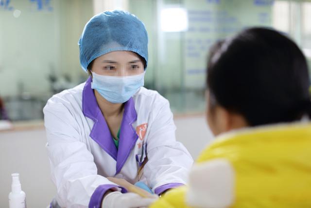 怀孕后这种爱美方式不能有, 会影响胎儿健康!
