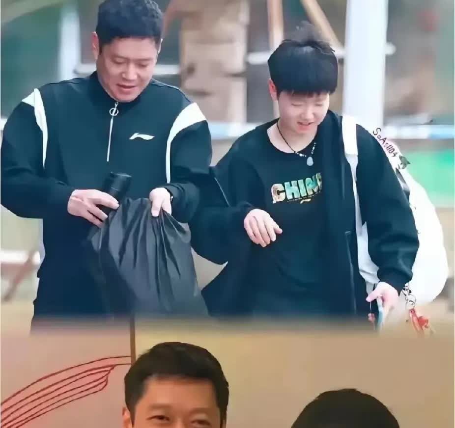 Coco大胆的为莎莎发声，因为coco见证了莎莎的努力和辛苦！他打心眼里心疼这个