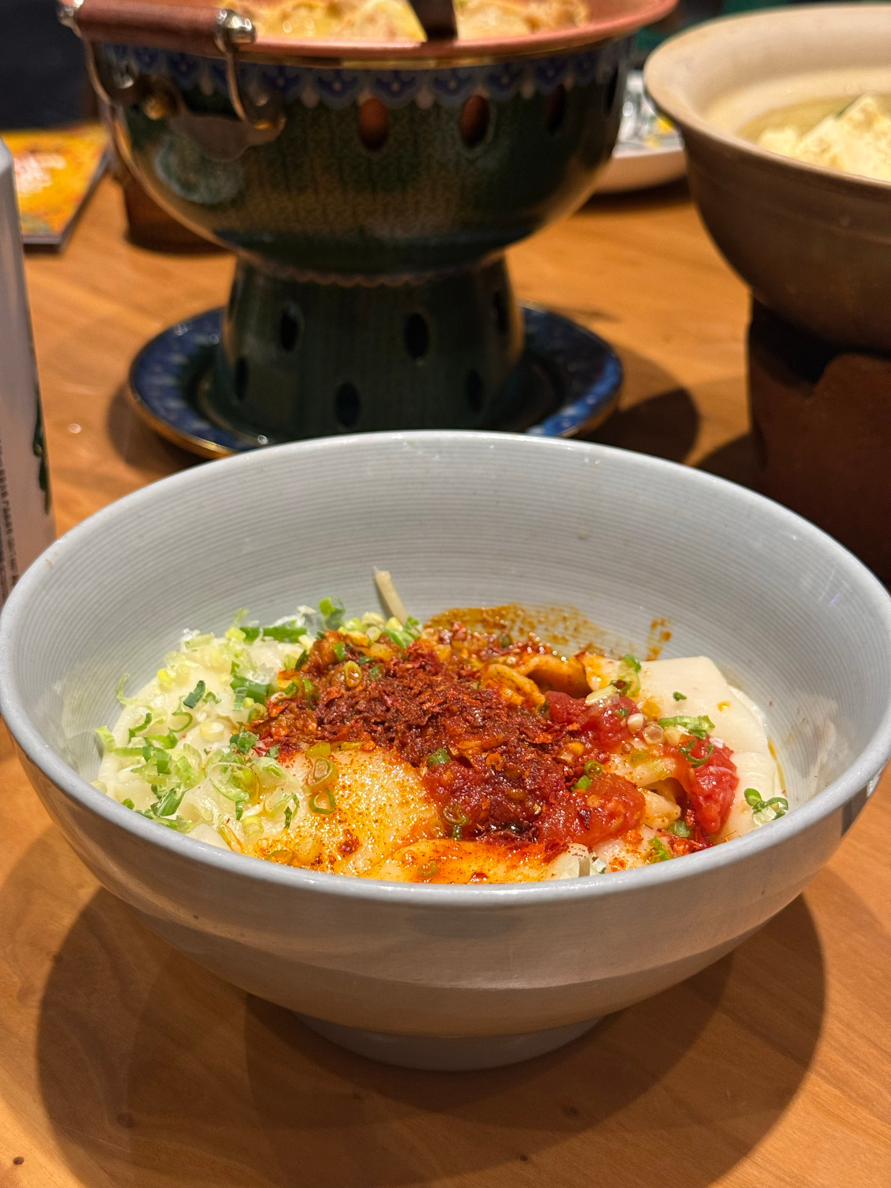 你们喜欢吃面条还是喜欢吃米饭呀～作为一名在南阳长大的西安人，宽的油泼面只有回老家