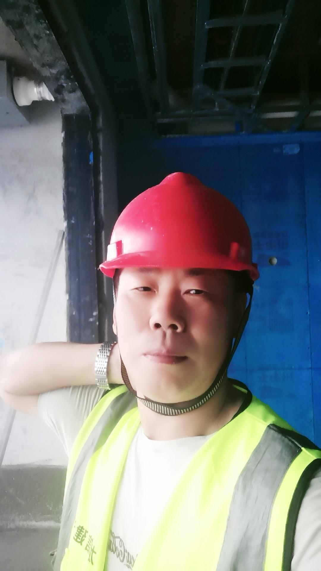 万万没想到我会走了这一步，在家失业快一个月了。我是一个70后的农村人，没有社保