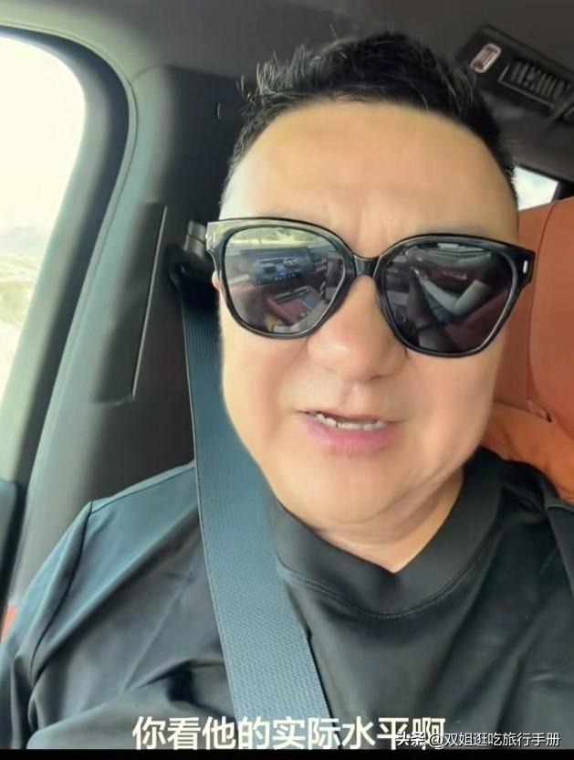 董路向足协提建议。董路说现在留洋孩子有一百多人，建议足协趁暑假孩子们回国期间