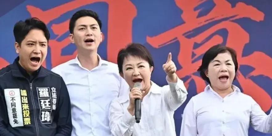 台湾人最大的一个特点，就是太把自己当回事了！从台湾社会百态看，各种思想碰撞，不