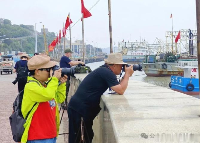 多国摄影师镜头里的玉环渔家烟火与山海浪漫多国摄影师齐聚浙江玉环，用镜头解锁东海