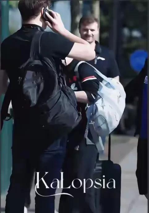 笑死我了！大头没去瑞典，孙颖莎被帅哥包围！莎莎还是没改掉爱看帅哥的习惯，而且