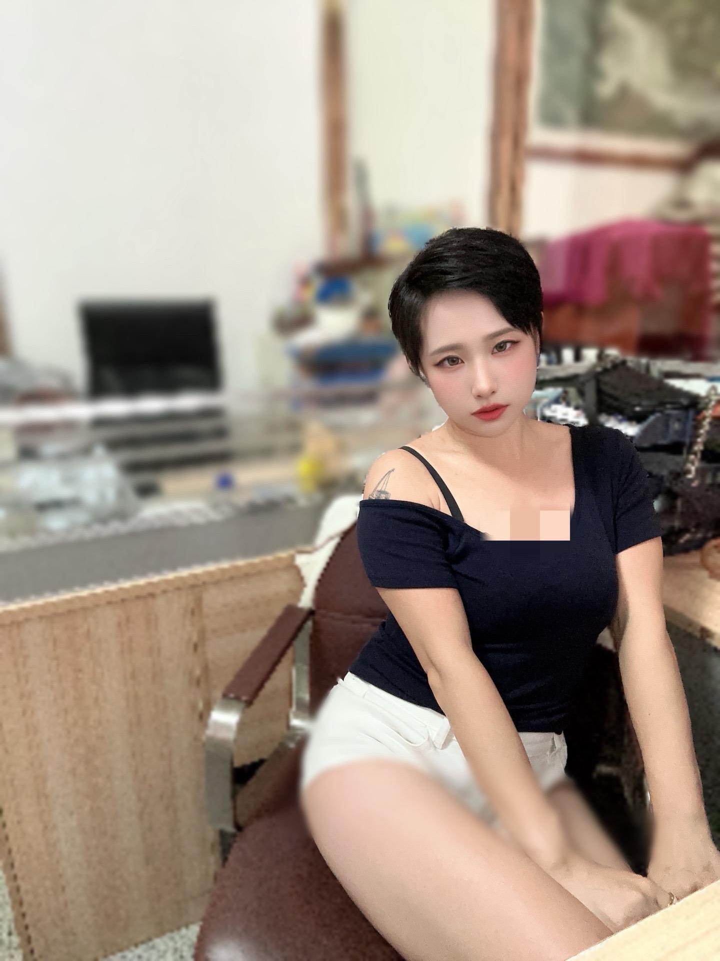 短发