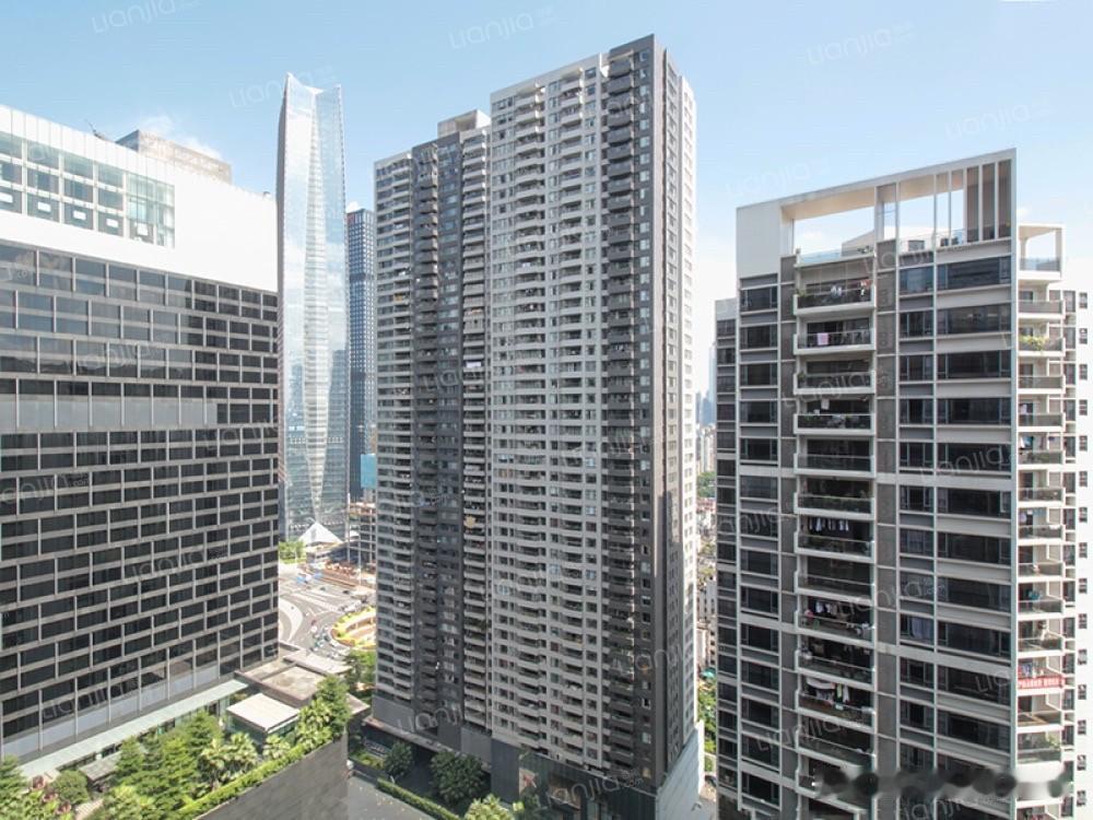 14万跌到6万，卖掉郊区换珠江新城的人，一天亏掉5000块保利心语，珠江新城