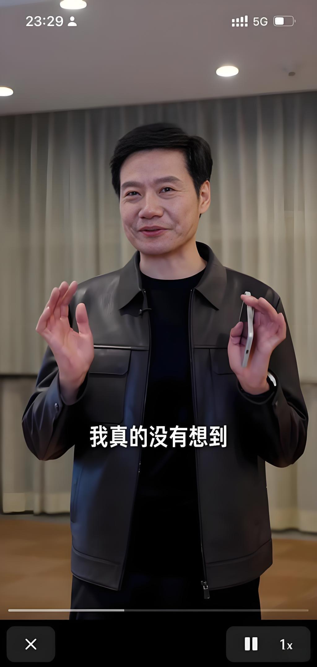 雷军为K90内存差价喊冤?这波降价是诚意还是套路?红米K90发布后,网友炸锅