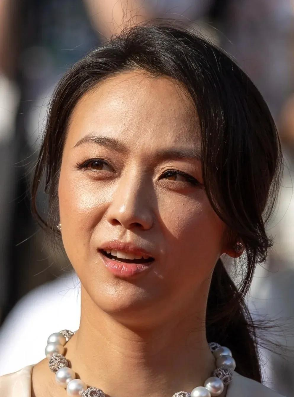没有肌肤不老神话女明星也一样