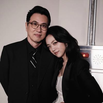 出于好奇，查了下汤唯的老公金泰勇，不查不知道，一查才发现她老公竟然是二婚。这