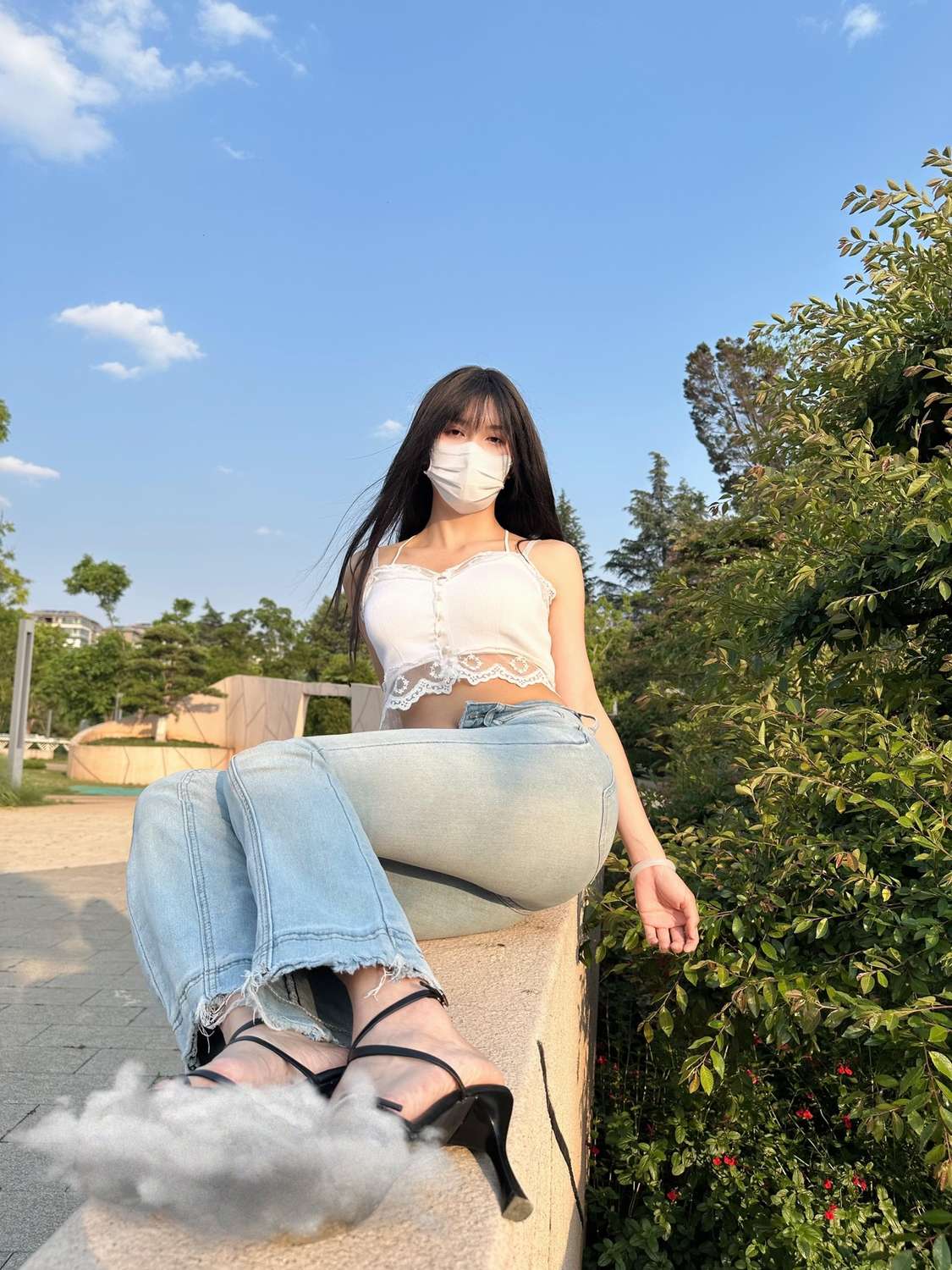 听说你有个弟弟，下次带我见见？