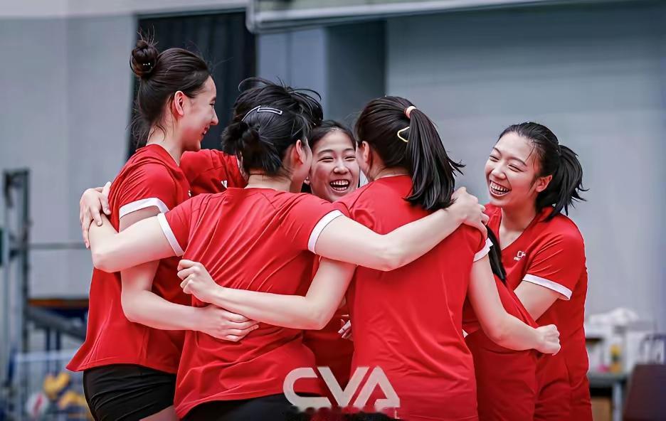 李盈莹值得期待！国际排联新规要求各国女排，在世联赛前申报的参赛名单里，必须覆盖